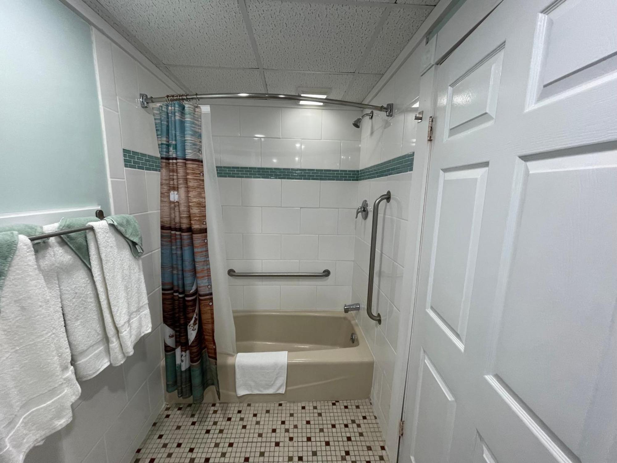 Barcelona Motel Вайлдвуд-Крест Екстер'єр фото